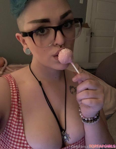 Basilbabyy nude leaked OnlyFans photo #26