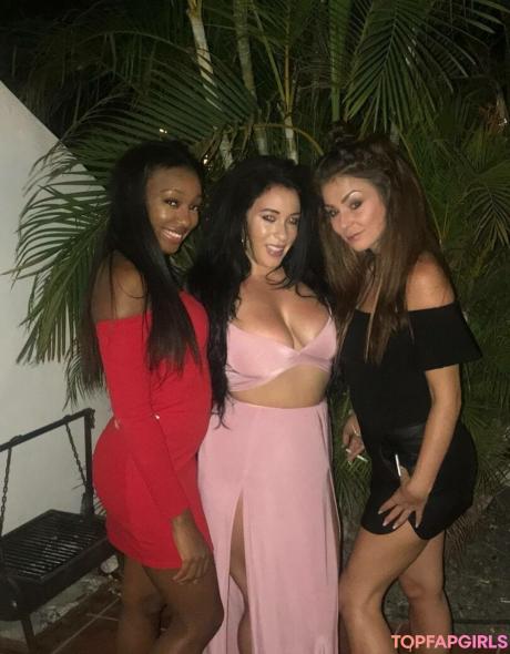 Kelly nude leaked OnlyFans photo #34
