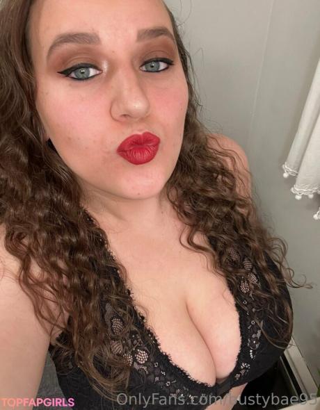 Bustybae95 nude leaked OnlyFans photo #6