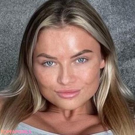 Bella nude leaked OnlyFans photo #6