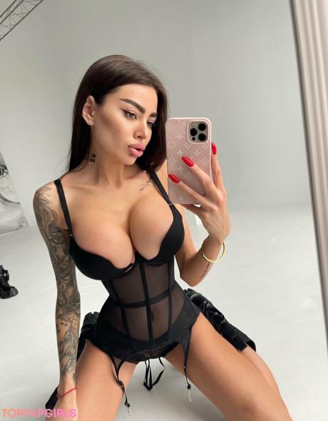 Alena_omovych_free nude leaked OnlyFans photo #40