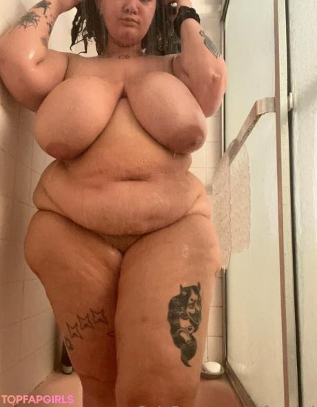 Urfavvbri nude leaked OnlyFans photo #23