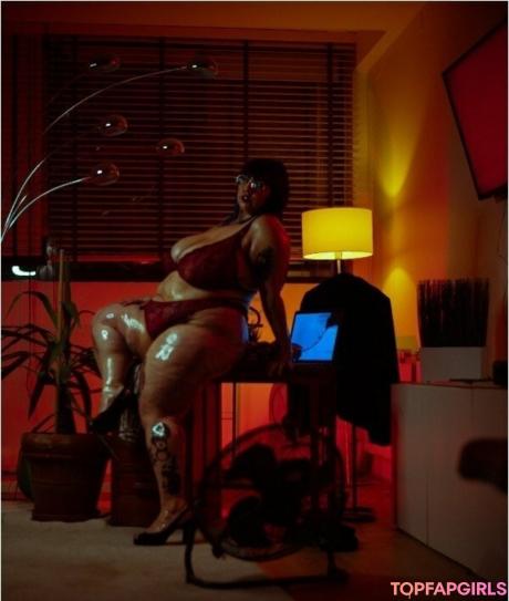 Bbwaltswitch nude leaked OnlyFans photo #54