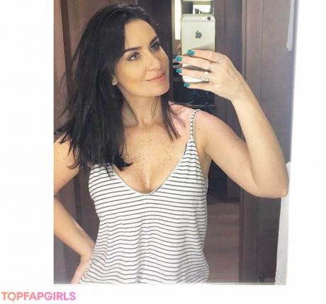 Larissa nude leaked OnlyFans photo #9