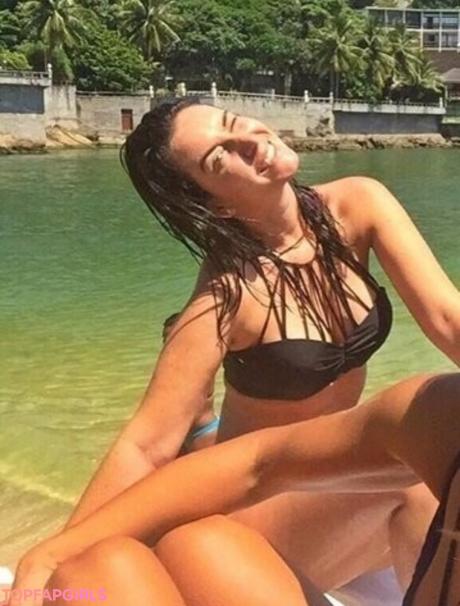 Larissa nude leaked OnlyFans photo #47