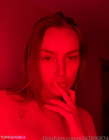 Callme_naomi nude leaked OnlyFans photo #117
