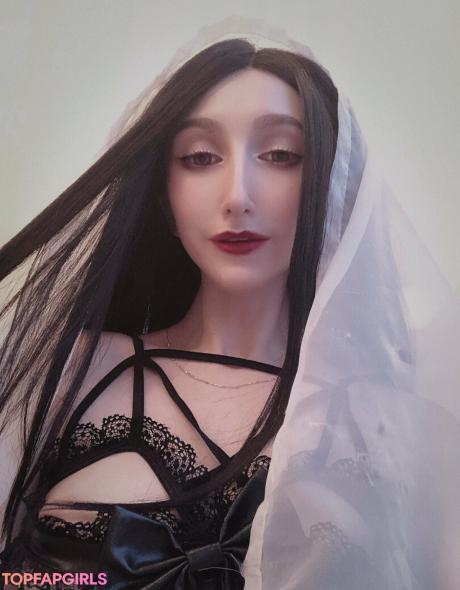 Roxane nude leaked OnlyFans photo #12