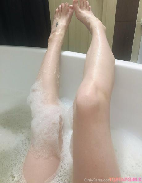 Roxane nude leaked OnlyFans photo #202