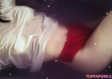 Roxane nude leaked OnlyFans photo #322