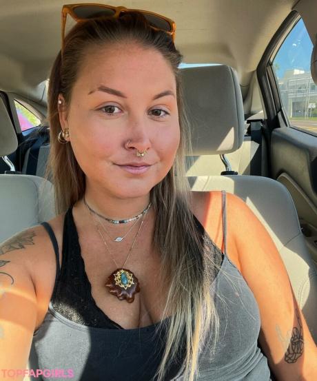 Scarlett nude leaked OnlyFans photo #137