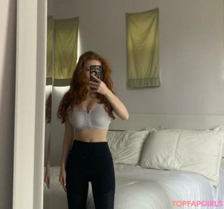 Francesca nude leaked OnlyFans photo #35