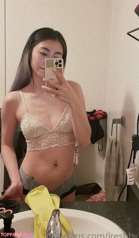 Iresbby nude leaked OnlyFans photo #1