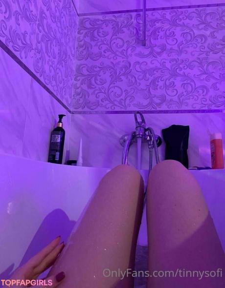 Tinnysofi nude leaked OnlyFans photo #4