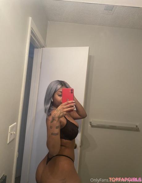 Nevvycakes nude leaked OnlyFans photo #25