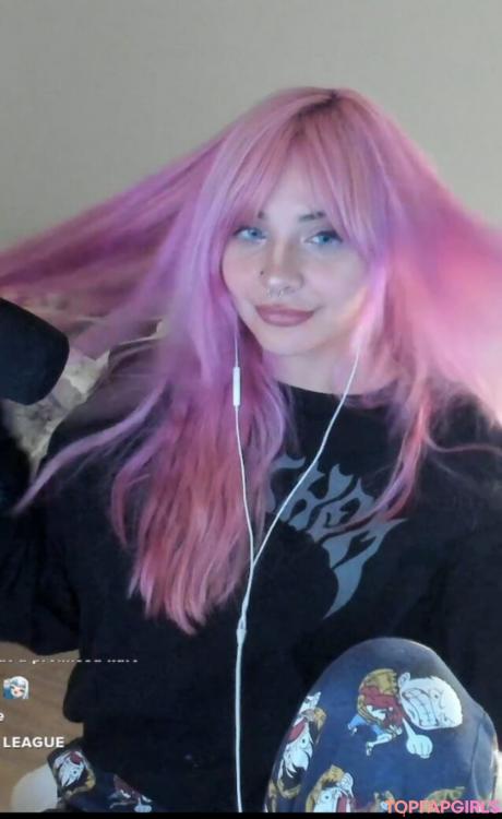 Noodlenom nude leaked OnlyFans photo #35