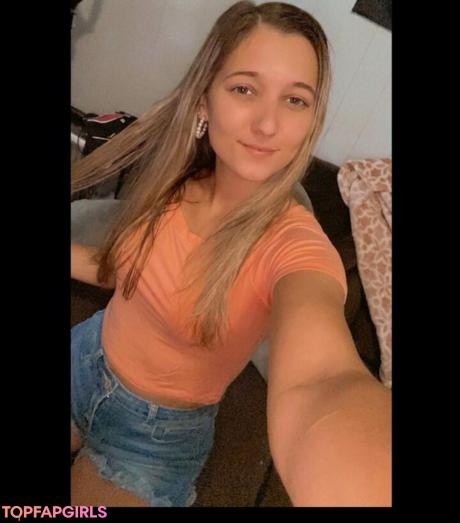 Onlyneedbri nude leaked OnlyFans photo #5