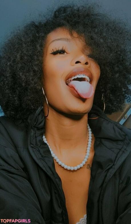 Afroflavor nude leaked OnlyFans photo #4