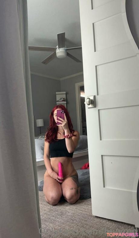 Luvvred nude leaked OnlyFans photo #8