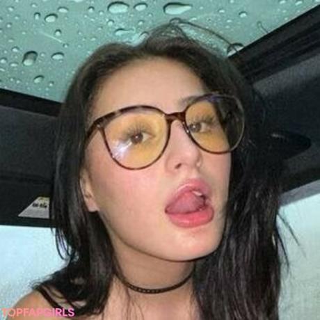 Skyelaynee nude leaked OnlyFans photo #8