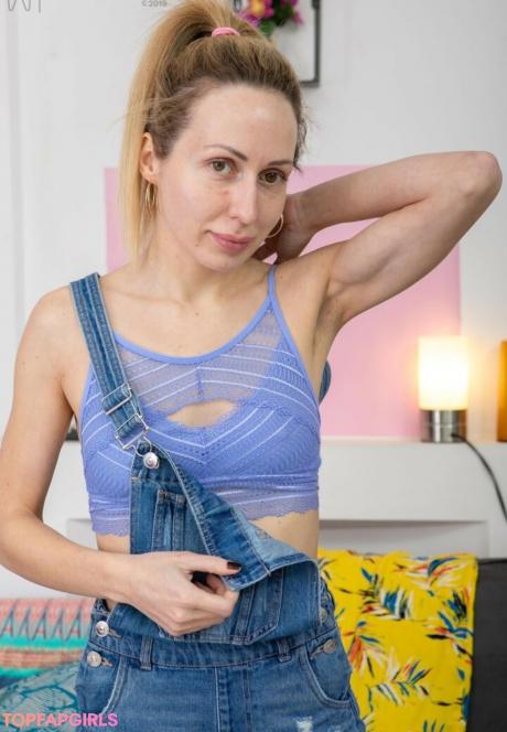 AbbyWinters nude leaked OnlyFans photo #1107