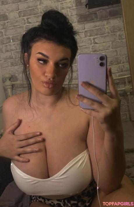 Chloe-Ann nude leaked OnlyFans photo #20