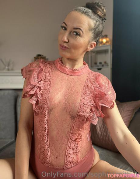 Sophiasmithuk nude leaked OnlyFans photo #1622