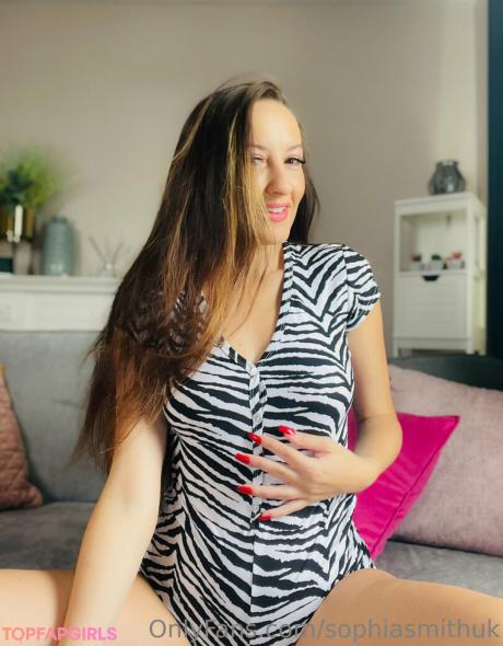 Sophiasmithuk nude leaked OnlyFans photo #1896
