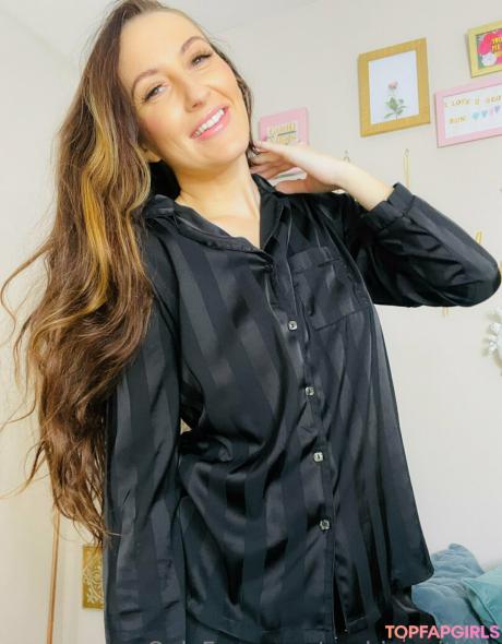 Sophiasmithuk nude leaked OnlyFans photo #2314