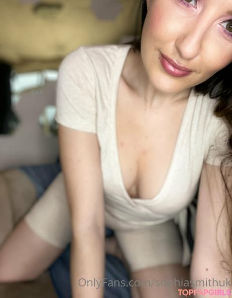 Sophiasmithuk nude leaked OnlyFans photo #611