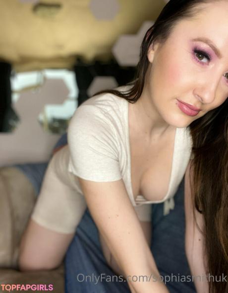 Sophiasmithuk nude leaked OnlyFans photo #675