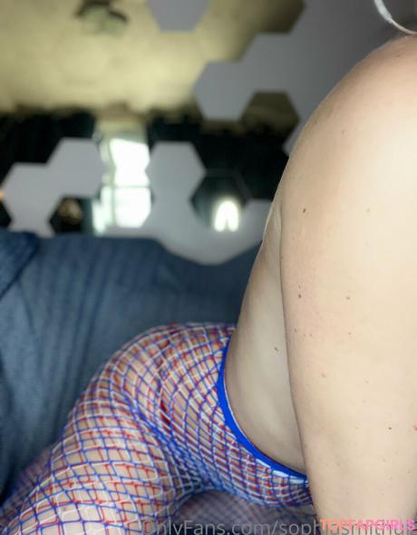 Sophiasmithuk nude leaked OnlyFans photo #697