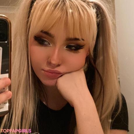 Millie nude leaked OnlyFans photo #18