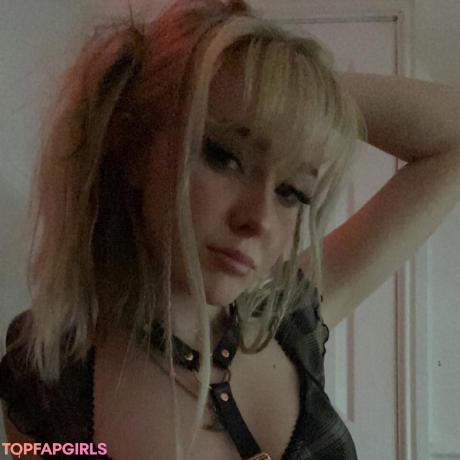 Millie nude leaked OnlyFans photo #8