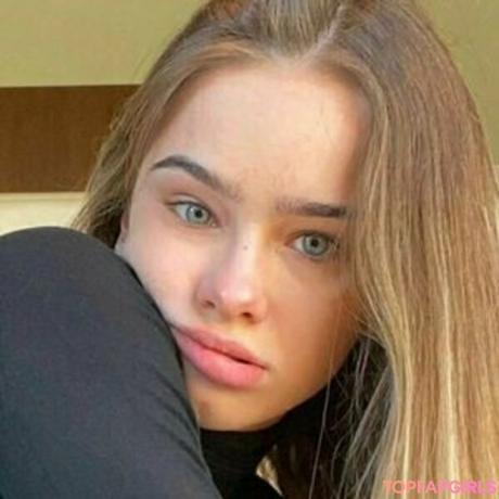 Candy4985 nude leaked OnlyFans photo #5