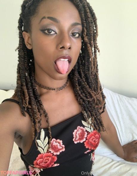 Goddessdevyn nude leaked OnlyFans photo #22