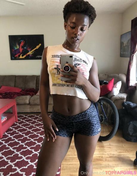 Goddessdevyn nude leaked OnlyFans photo #23