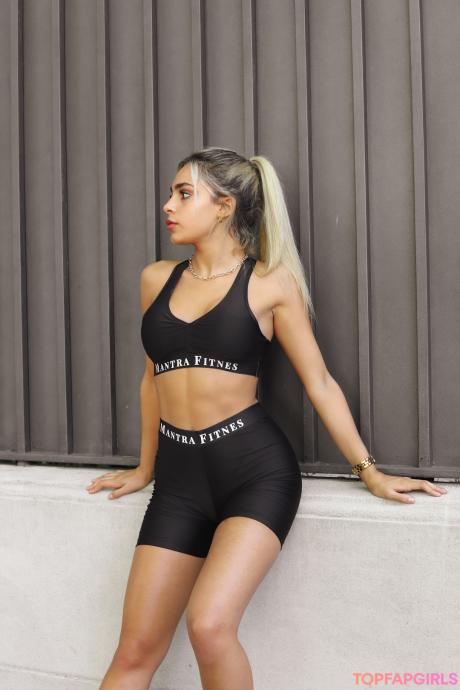 Daniella nude leaked OnlyFans photo #8