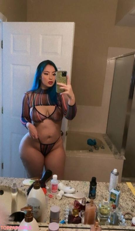 Sandra nude leaked OnlyFans photo #2