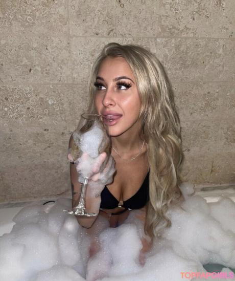 Allieerex nude leaked OnlyFans photo #133