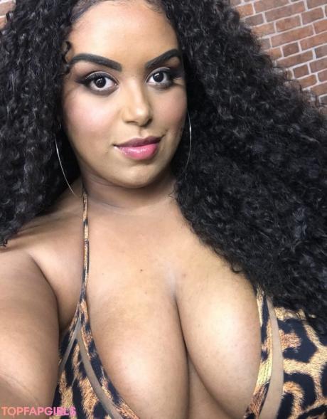 Folgosa nude leaked OnlyFans photo #14