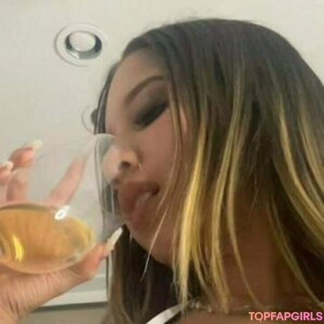 Officialmaaafergg nude leaked OnlyFans photo #55