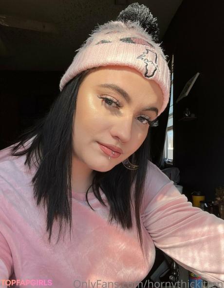 Hornythickitten nude leaked OnlyFans photo #212