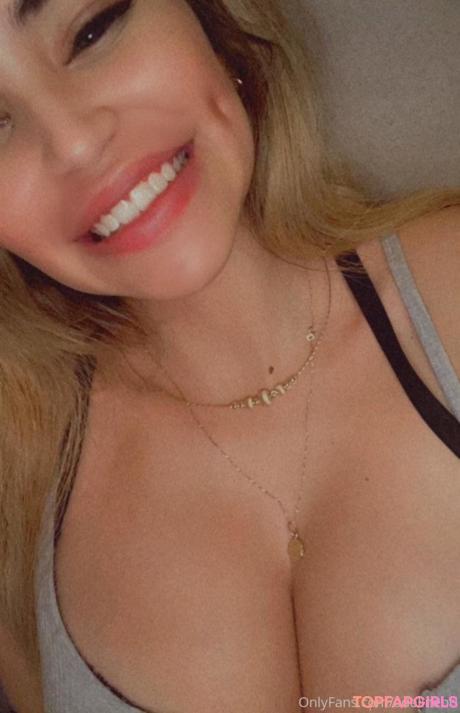 Adelinebri nude leaked OnlyFans photo #167