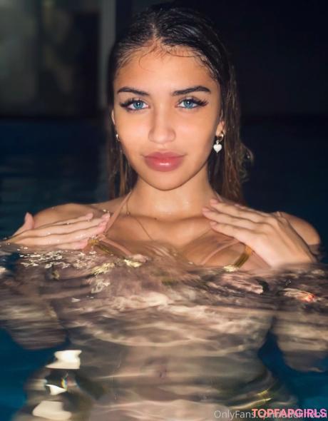 Adelinebri nude leaked OnlyFans photo #70