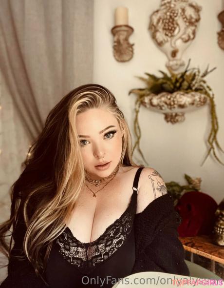 OnlyAlysson nude leaked OnlyFans photo #68