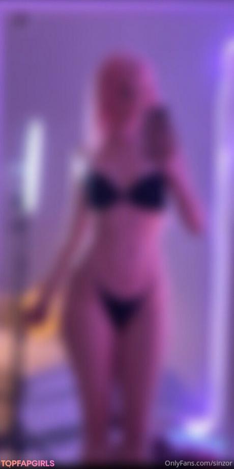 Sinzor nude leaked OnlyFans photo #15
