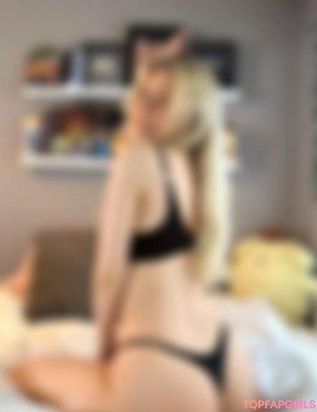 Sinzor nude leaked OnlyFans photo #16