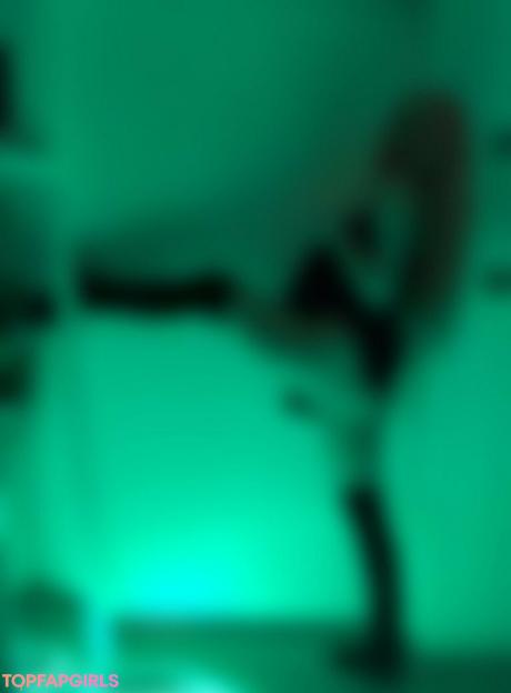 Sinzor nude leaked OnlyFans photo #31