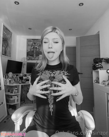 Sinzor nude leaked OnlyFans photo #51