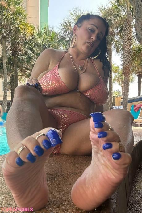 Snowyarches nude leaked OnlyFans photo #164